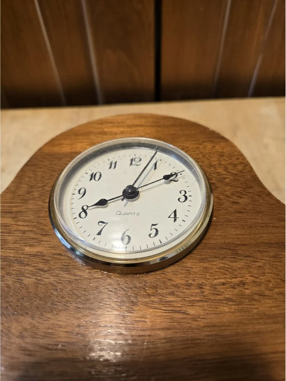 Vintage Wooden Mantle Quartz Clock Unbranded Keeps Good Time 6.5